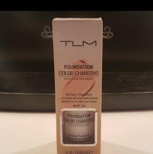 Color Changing Foundation